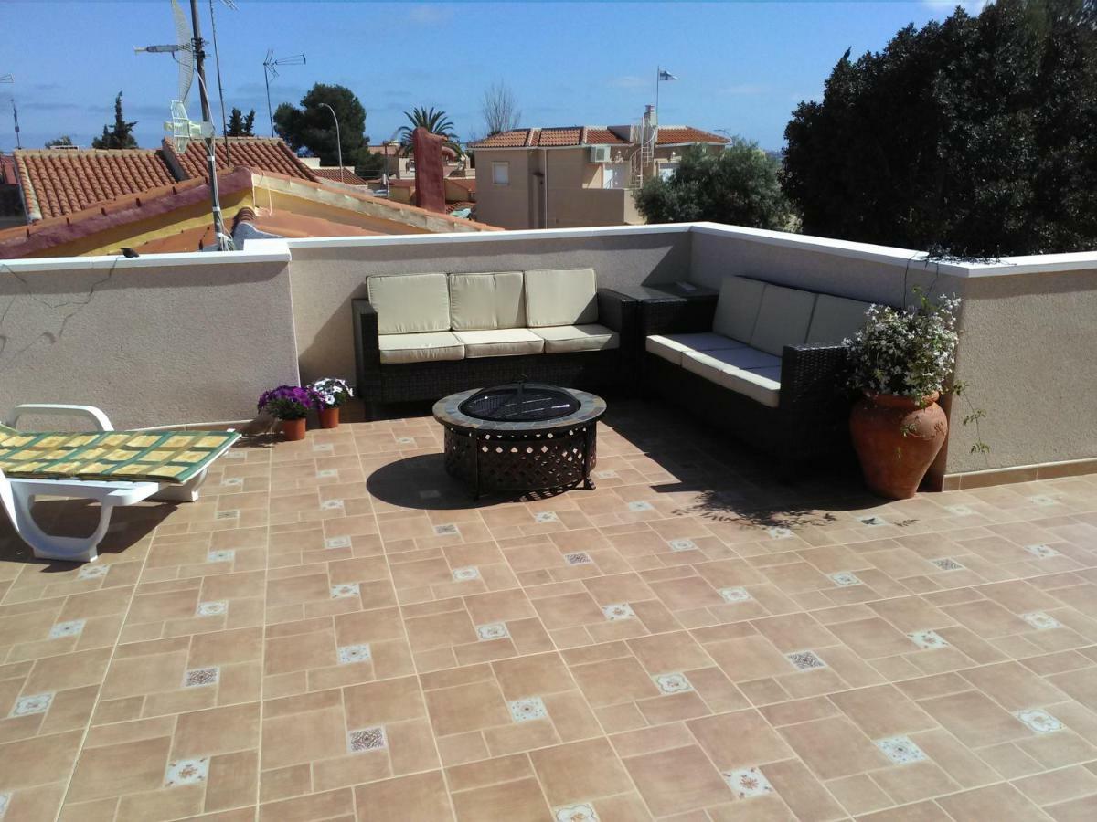 La Marina Bed & Breakfast Buitenkant foto