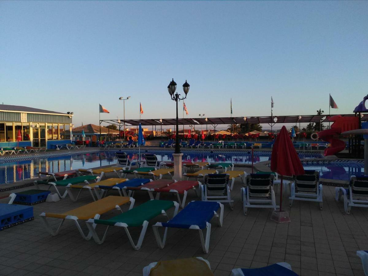 La Marina Bed & Breakfast Buitenkant foto